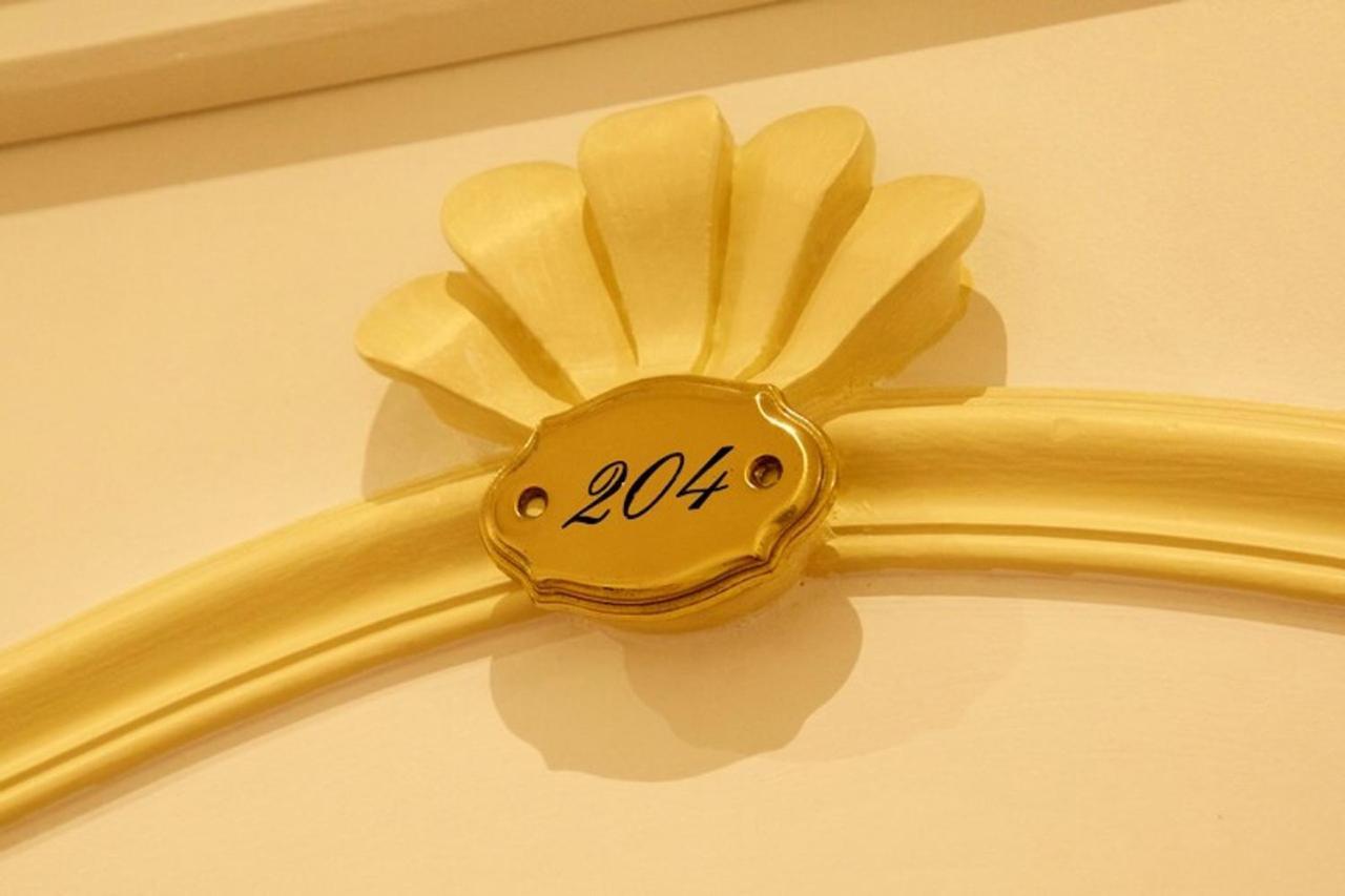 Grand Hotel Des Ambassadeurs Menton Luaran gambar