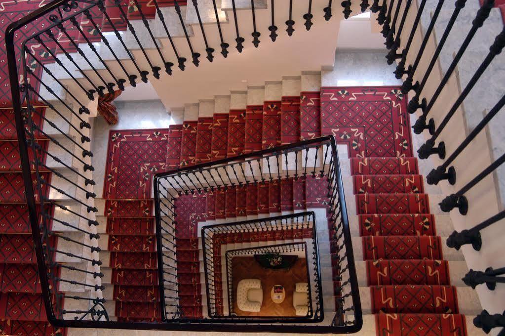 Grand Hotel Des Ambassadeurs Menton Luaran gambar